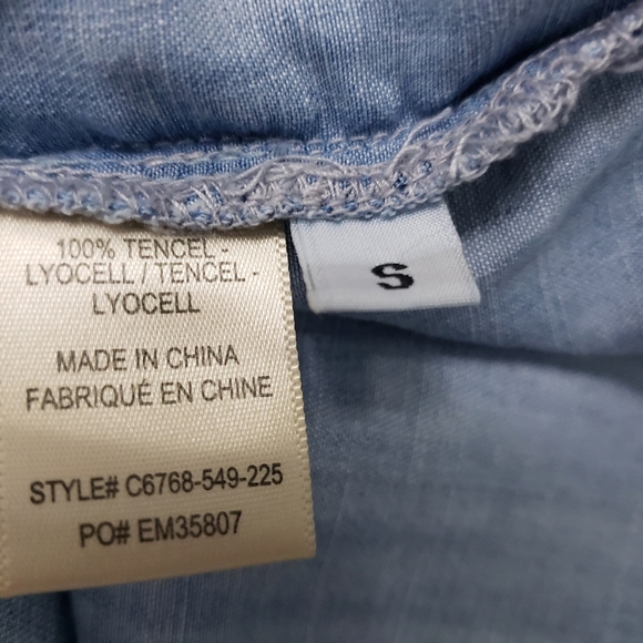 Cloth & Stone Chambray Denim off Shoulder Dress - Picture 7 of 8